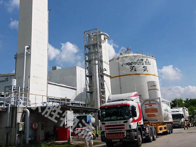 危險品車輛運輸中；該怎樣處理緊急發(fā)生情況？東勝物流，深圳到香港物流,香港物流專線,深圳香港進出口,中港物流,香港深圳貨運運輸,深圳市東勝物流有限公司