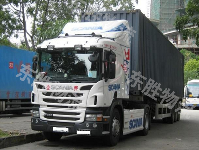 在深圳；新能源物流車已暴漲至4萬輛！深圳到香港物流,香港物流專線,深圳香港進(jìn)出口,中港物流,香港深圳貨運運輸,深圳市東勝物流有限公司