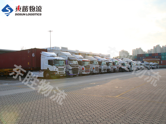 東勝物流告訴你，什么是快運(yùn)，什么是物流；深圳到香港物流,香港物流專線,深圳香港進(jìn)出口,中港物流,香港深圳貨運(yùn)運(yùn)輸,深圳市東勝物流有限公司