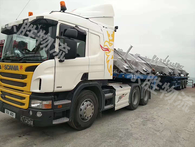 什么是工程運(yùn)輸車(chē)輛？工程運(yùn)輸車(chē)輛到香港需要注意哪些？深圳到香港物流,香港物流專(zhuān)線,深圳香港進(jìn)出口,中港物流,香港深圳貨運(yùn)運(yùn)輸-深圳市東勝物流有限公司