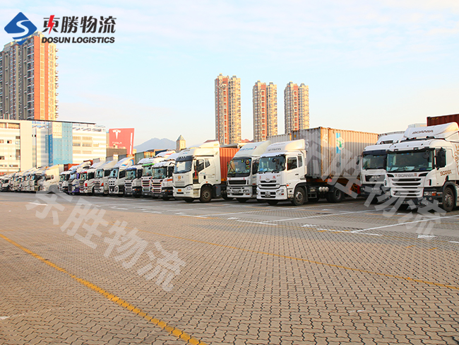 中港拖車、中港拖車運(yùn)輸，中港拖車運(yùn)輸專線-東勝物流，深圳到香港物流,香港物流專線,深圳香港進(jìn)出口,中港物流,香港深圳貨運(yùn)運(yùn)輸-深圳市東勝物流有限公司