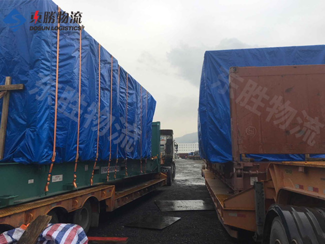 服裝運(yùn)輸?shù)较愀郏b進(jìn)出口專(zhuān)線--東勝物流；深圳到香港物流,香港物流專(zhuān)線,深圳香港進(jìn)出口,中港物流,香港深圳貨運(yùn)運(yùn)輸,深圳市東勝物流有限公司