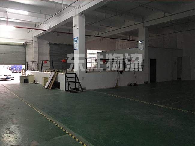 東勝物流倉(cāng)庫(kù)，東勝物流倉(cāng)儲(chǔ)，深圳倉(cāng)庫(kù)地址；深圳到香港物流,香港物流專線,深圳香港進(jìn)出口,中港物流,香港深圳貨運(yùn)運(yùn)輸-深圳市東勝物流有限公司