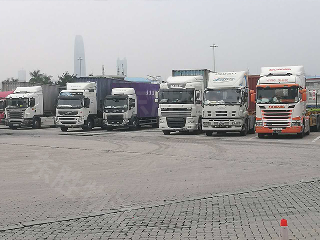 深圳到香港物流公司怎樣才能讓客戶更多滿意？深圳到香港物流-香港物流專線-中港貨運(yùn)物流運(yùn)輸專線-佛山到香港物流專線-一般貿(mào)易進(jìn)出口報(bào)關(guān)代理-倉儲配送-深圳市東勝物流有限公司