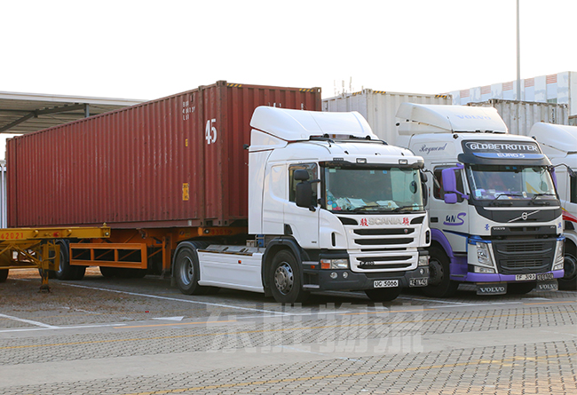 深圳到香港物流有哪些運輸方式？深圳到香港物流-香港物流專線-中港貨運物流運輸專線-佛山到香港物流專線-一般貿(mào)易進(jìn)出口報關(guān)代理-倉儲配送-深圳市東勝物流有限公司