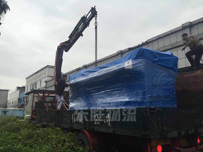 香港物流專線國際航空貨運重量要求；深圳到香港物流-香港物流專線-中港貨運物流運輸專線-佛山到香港物流專線-一般貿(mào)易進出口報關(guān)代理-倉儲配送-深圳市東勝物流有限公司