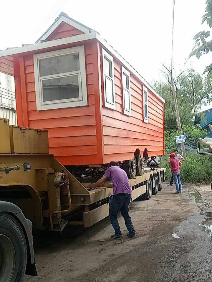 江門到香港物流專線，江門到香港移動(dòng)房車運(yùn)輸案例