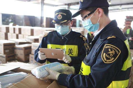 放棄幻想，出口防疫物資海關(guān)嚴(yán)查；
