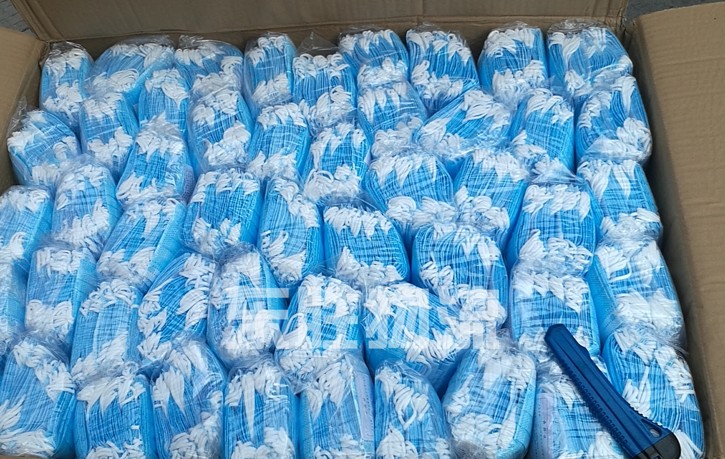 防護(hù)口罩出口到國外，防疫物資出口國外