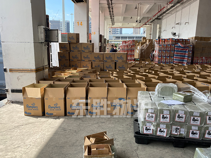 電子煙出口香港，電子煙運輸?shù)较愀坶T到門